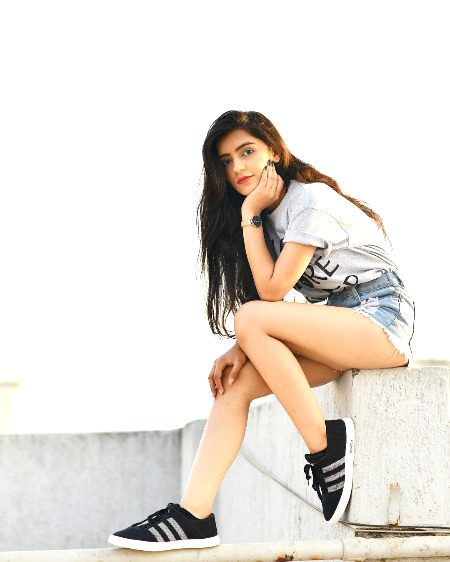 Beautiful People image