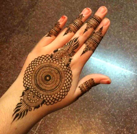 Mehndi Design image