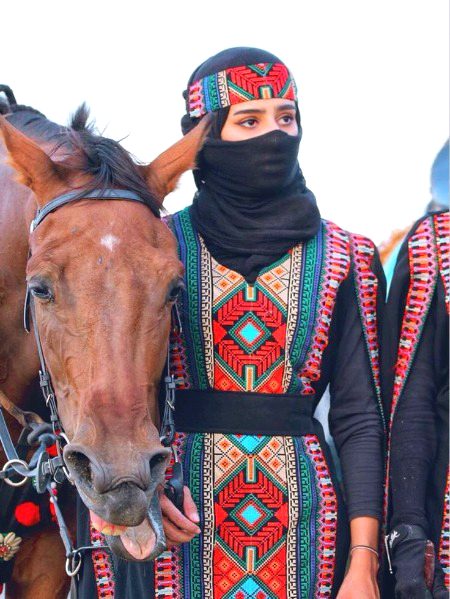 Turkish Celebs image