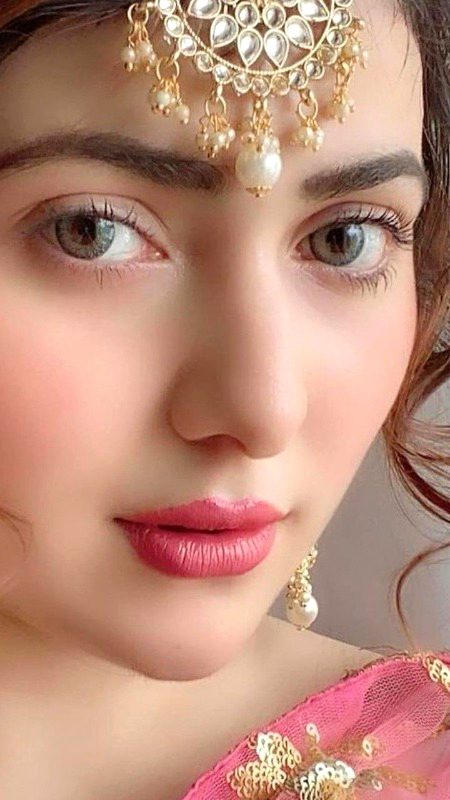 Beautiful People image