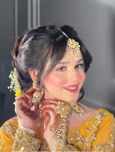 Beautiful People image