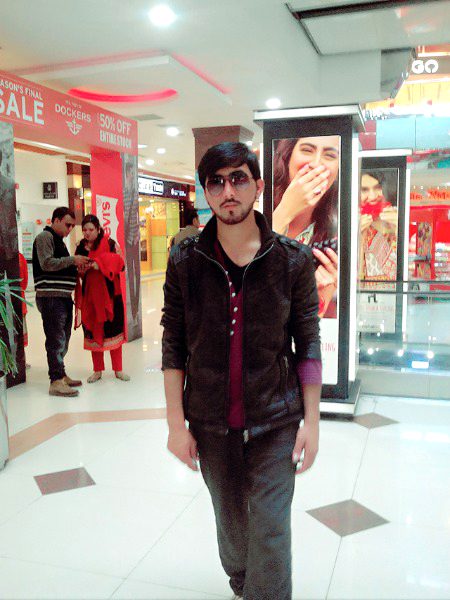 ماں پھر سے وہی سکول کا بستہ لا دو نا❤️
Maa🙏
یہ زندگی کا سفر بہت مشکل ہے
💔......🙂✌🏻