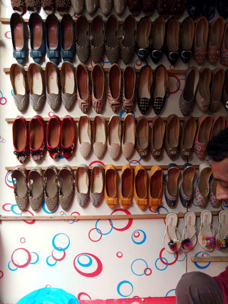 Dil krta sary shoes ly lm