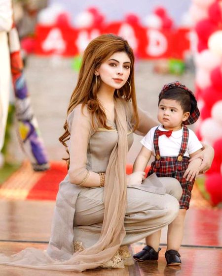 Beautiful People image