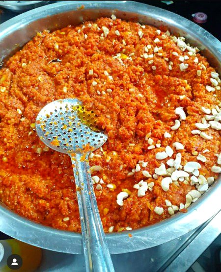 Kon kon khayega 😋😋😋