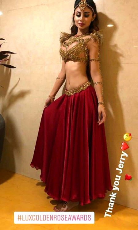 Mouni roy