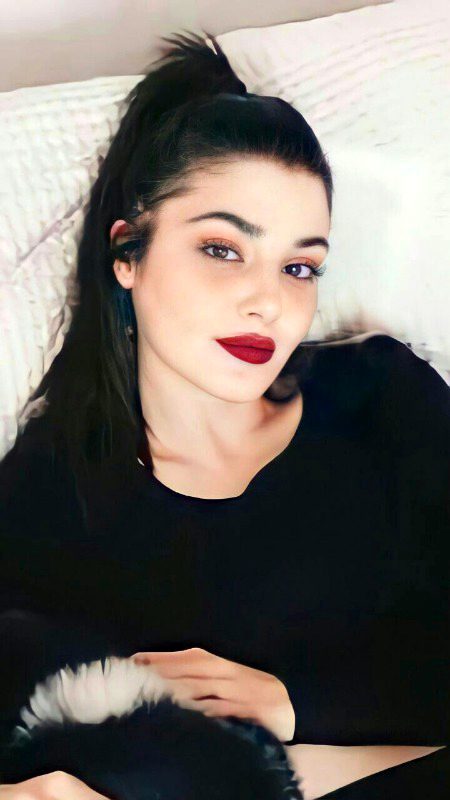 Turkish Celebs image