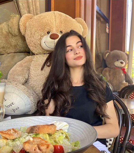 Beautiful People image