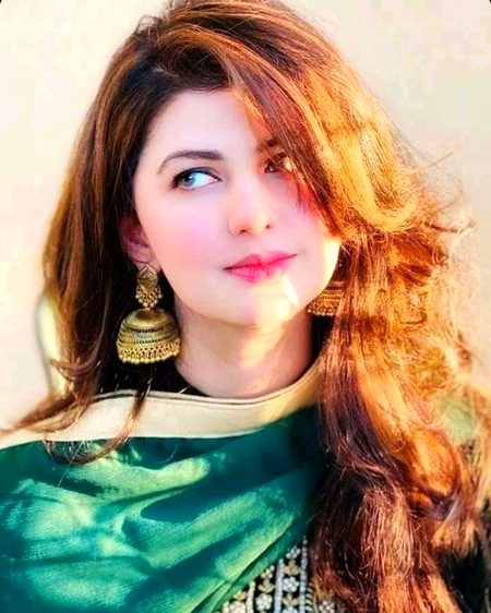 Beautiful People image