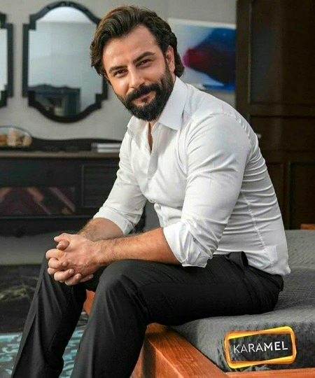 Turkish Celebs image