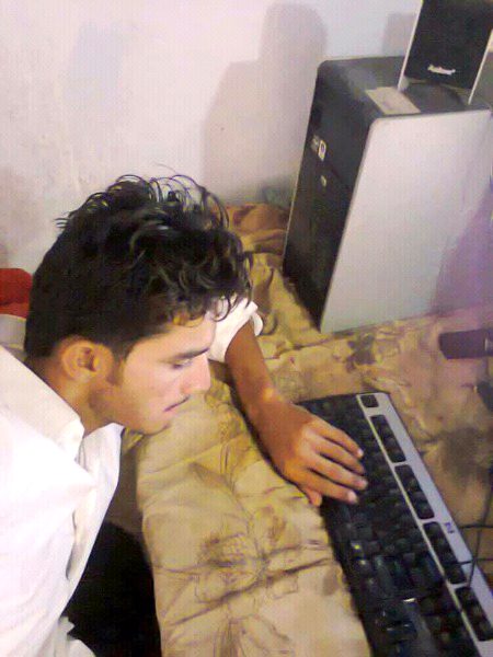 بیٹھے تھے اپنی موج میں اچانک رو پڑے...!!!
یوں آ کر تیرے خیال نے اچھا نہیں کیا...!!!