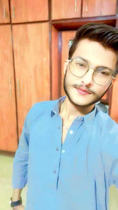 Beautiful People image