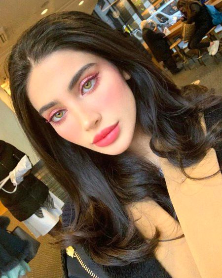 Beautiful People image