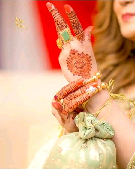 Mehndi Design image