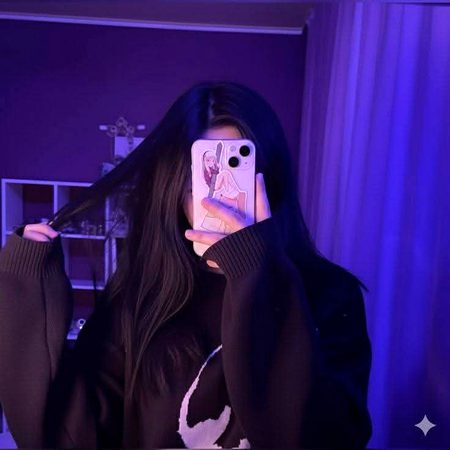 خسارے بھی اہم  ہوتے ہیں  زندگی جینے کے لیے 
 گھاٹے ہوتے ہیں تو ہونے دے , تو بس مسکرایا کر