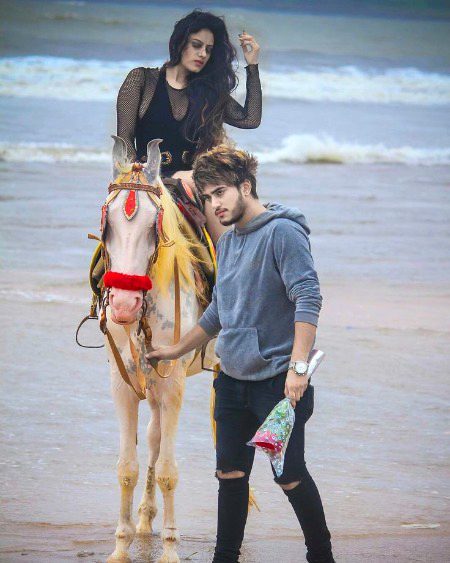 Beautiful People image