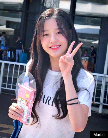 Beautiful People image