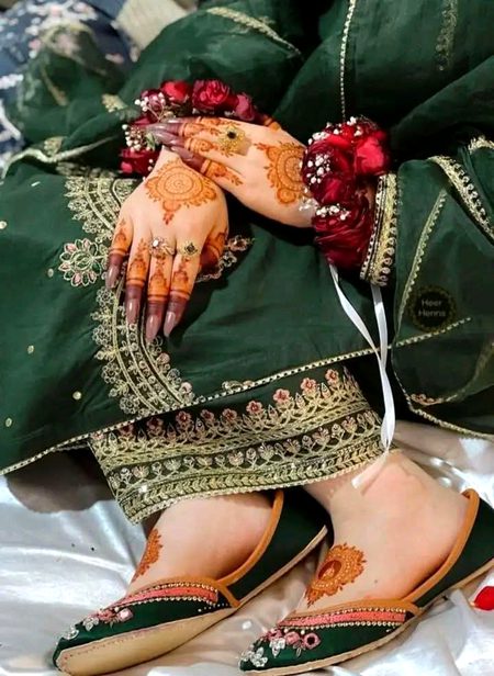 Mehndi Design image