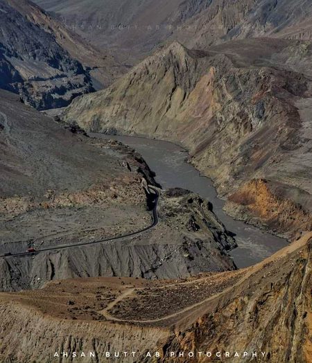 Karakoram highway and Indus river.