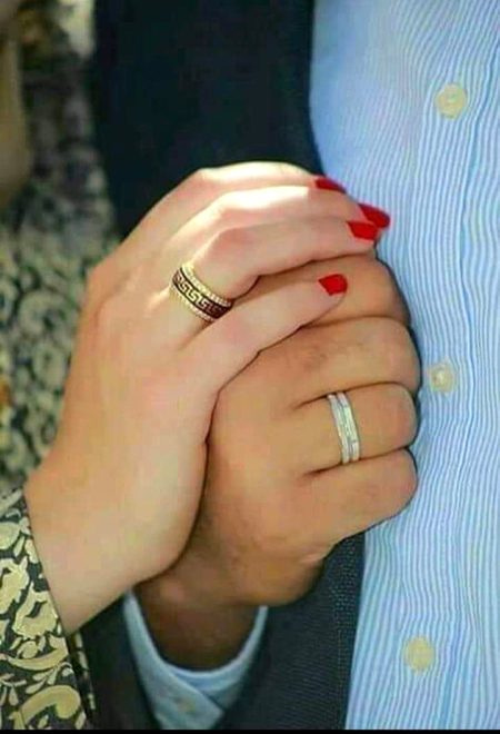 میں نے ہر اُس جگہ پر " تمہارا ساتھ مانگا 🌸
جہاں جہاں مجھے لگا کہ۔۔۔میری دعا قبول ہو گی 🍂