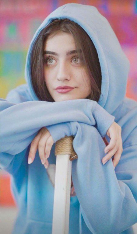 Beautiful People image