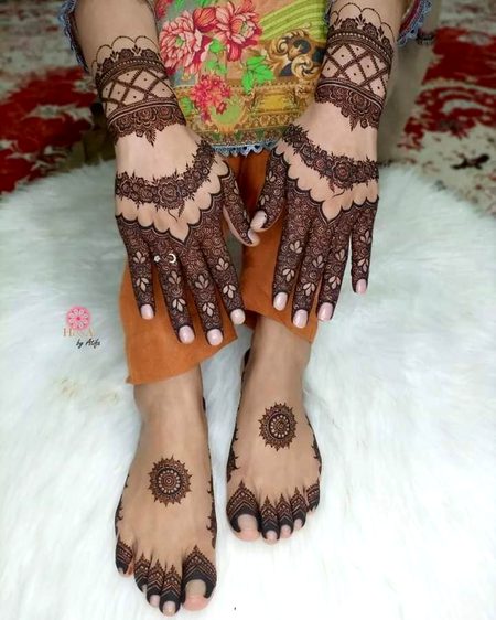 Mehndi Design image
