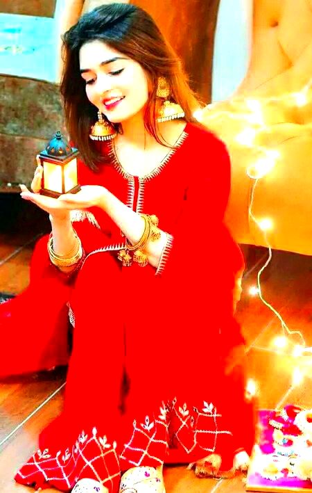 Beautiful People image