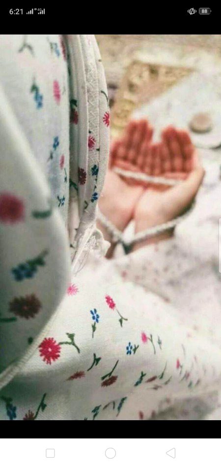 شاید قبولیت کی گھڑی ہو یہی ساقی
اک دوسرے کے حق میں مسلسل دعا کرو🔥 Mahii 💔