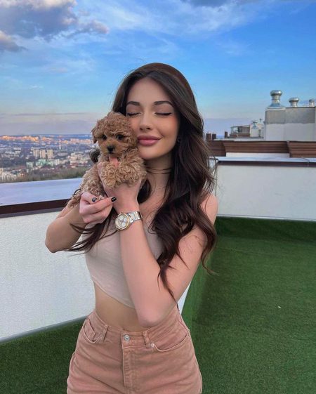 Beautiful People image