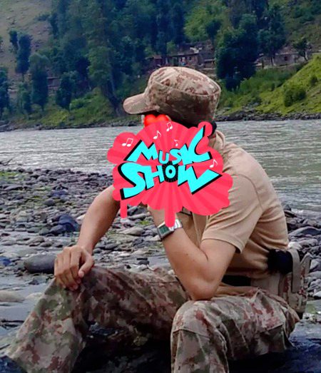 وہ تو جذبات کی حرمت سے ہی ناواقف ہیں۔۔۔
کیسے  ممکن  تھا  وہ  عشق کی عزت  کرتے۔۔۔؟
 🙂💔