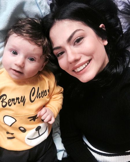 Turkish Celebs image