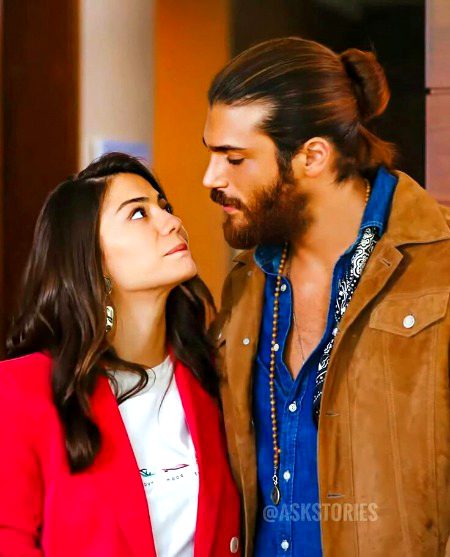 Turkish Celebs image