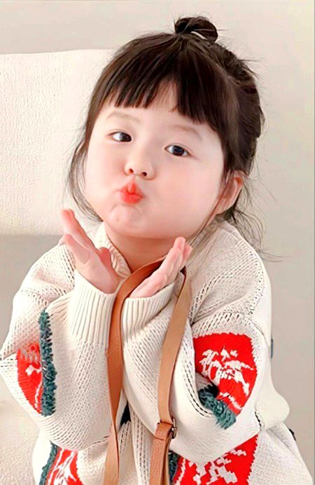 Beautiful People image