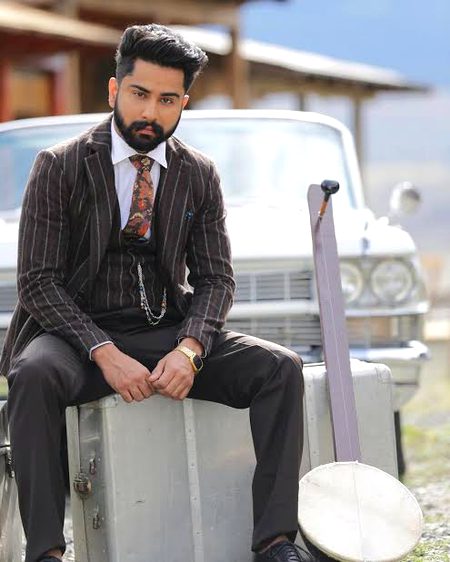 Beautiful lgta sari beauty khtm hy is insan py