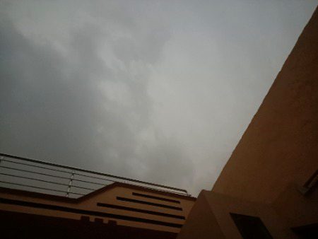 Full Barish wala mosam bn gia idhar to🥶