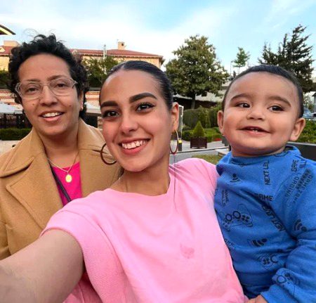 Pakistani Celebs image