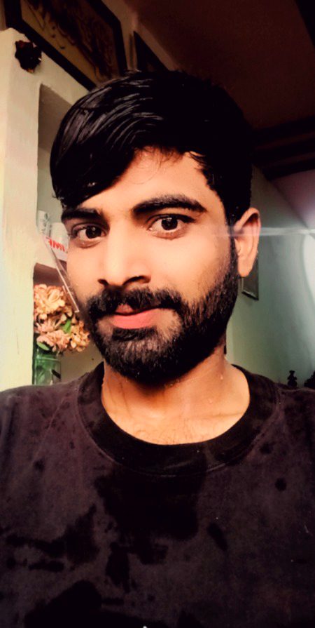 تو نے چھوڑا تو پلٹ کر بھی نہ دیکھا
جیسے کوئی قیدی جیل سے رہا ہو کر جاۓ...