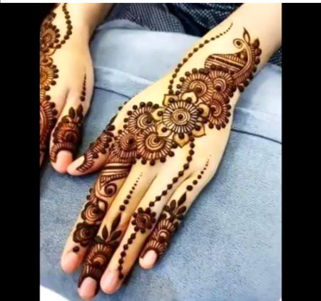 Mehndi Design image