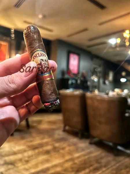 حاصلِ زندگی حسرت کے سوا کچھ بھی نہیں
یہ کیا نہیں ، وہ ہوا نہیں ، یہ ملا نہیں ، وہ رہا نہیں