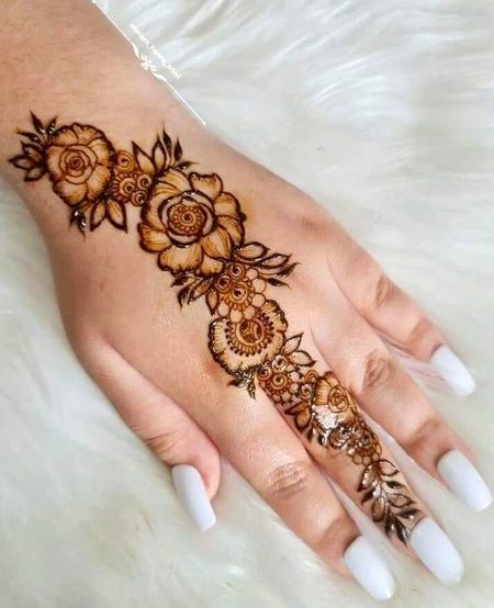 Mehndi Design image