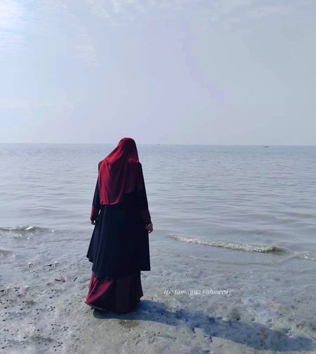 Dear Unmarried sisters ❤️ 
Remember that no matter how many relationships you engaged with. No matter how many proposals came for you. You can only get married, if He blessed it for you. Don’t waste time believing in men’s foul tongue. Wallahi, you can only marry if Allah wills it for you. Stay true to your Allah and keep trusting Him. For He is the only one who holds your destiny. May Allah protect the Muslimah from men’s corruption, Ameen...😊✨