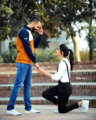 محبت جب جب ہوگی❤️۔ 
یاد رکھنا تم سے ہی ہوگی😘۔
ہر بار ہوگی😍۔
بار بار ہوگی❤️😘۔