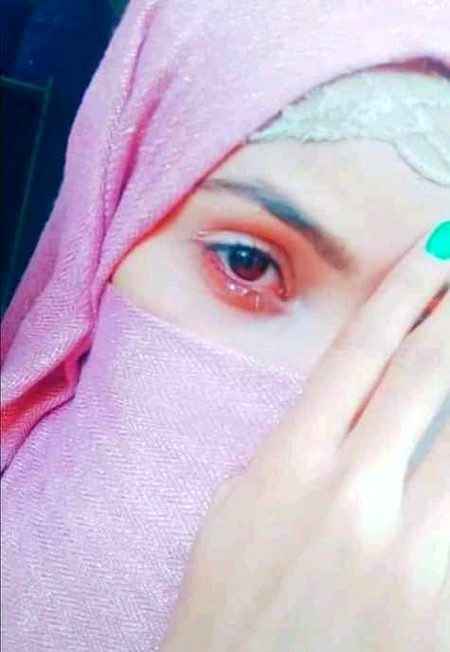 یہ ٹھیک ہے کہ ہر شخص بددعا نہیں دیتا 
مگر دیکھو ہمیشہ دل دکھایا نہیں کرتے🔥 Mahii 💔