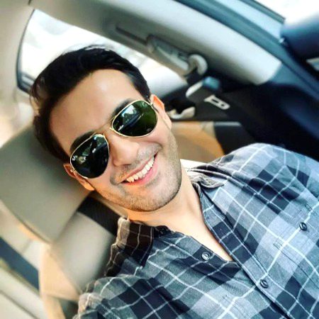 Pakistani Celebs image