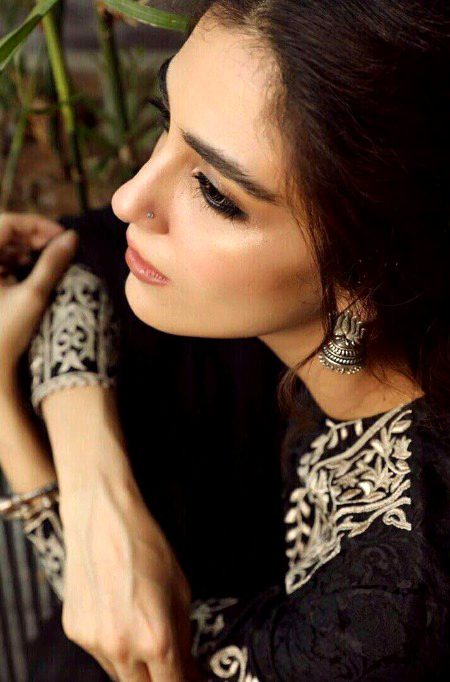 Pakistani Celebs image
