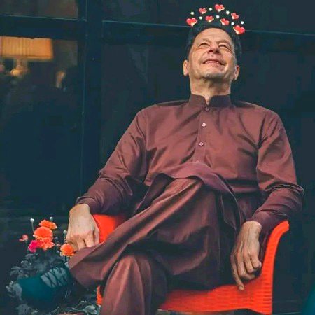 -" سازش میں شامل سارا جہاں ہے 😊🤭