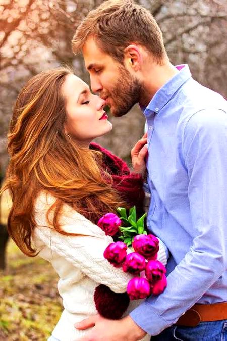 نا جانے کتنوں سے کنارہ کر کے ..!! 
ہم نے رکھا ہے خود کو تمہارا کر کے...!!🧡
  ❣️❣️ For You ❣️❣️🥀💞