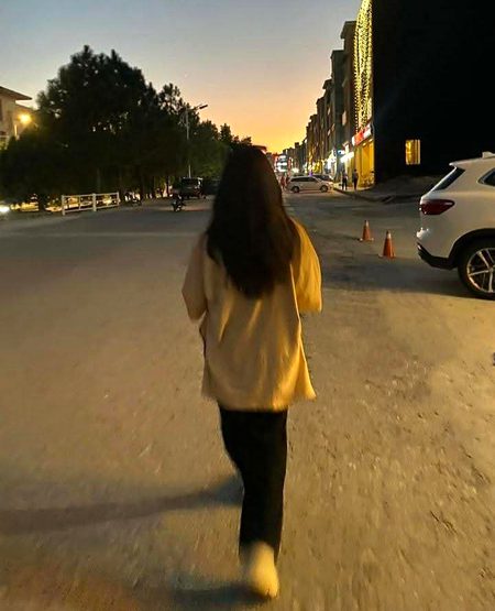 تمہارے بعد ٹھکانے پہ کوئی چیز نہیں
نہ میرا دل نہ ہی دھڑکن نہ ہی دماغ مرا