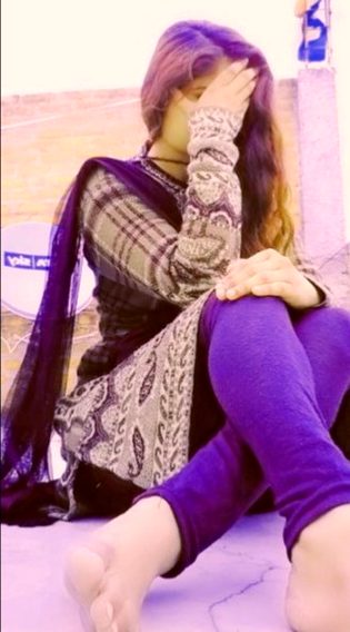 غلط نہیں زمانے میں لا جواب ہیں ہم😎😏۔
کویٔ سمجھ نہ سکے وہ کتاب ہیں ہم😎❤️۔