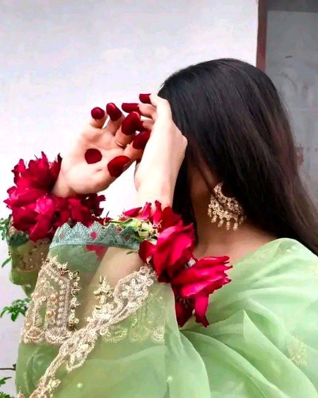 Beautiful People image